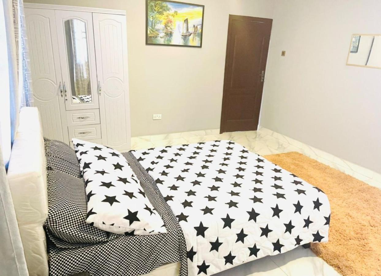 Detouz Lodging Appartement Accra Buitenkant foto