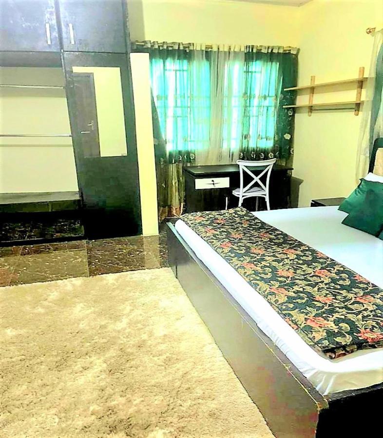 Detouz Lodging Appartement Accra Buitenkant foto